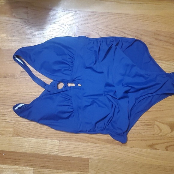 Deep V front one piece bathing suit - Picture 1 of 5